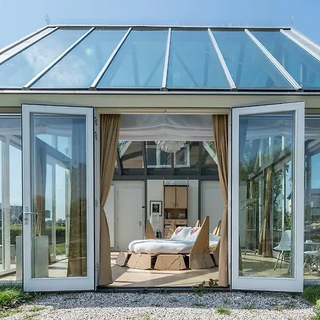 The Panorama 4* Amszterdam